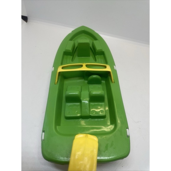 Vintage Processed Plastics Co speed boat motor boat, green & white & yellow, 11" - Picture 8 of 13